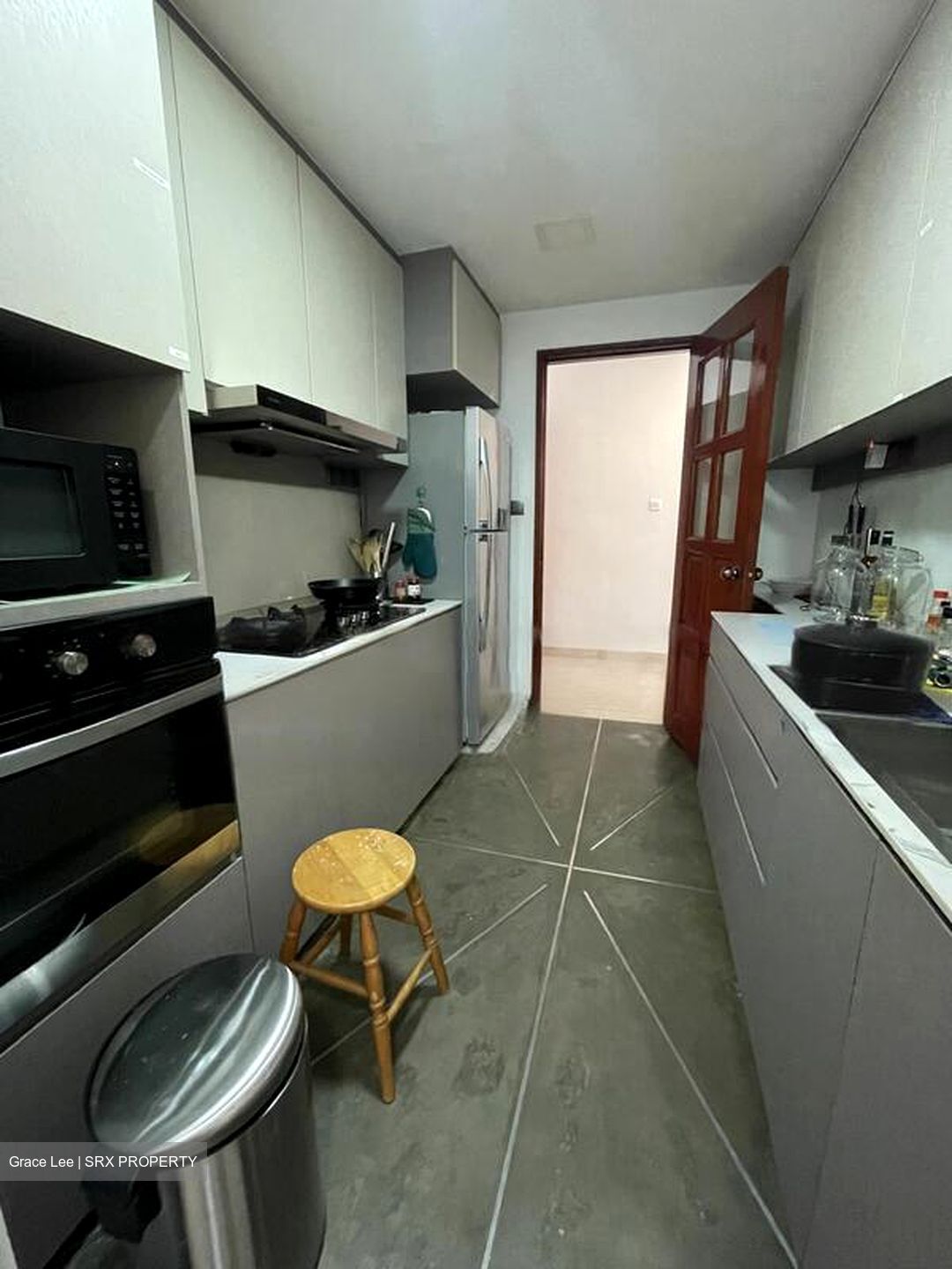 Simsville (D14), Condominium #466601291